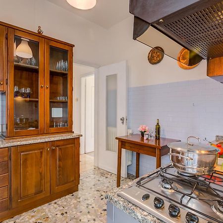 Casa Milly - Happy Rentals ديسينسانو ديل غاردا المظهر الخارجي الصورة